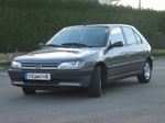306001